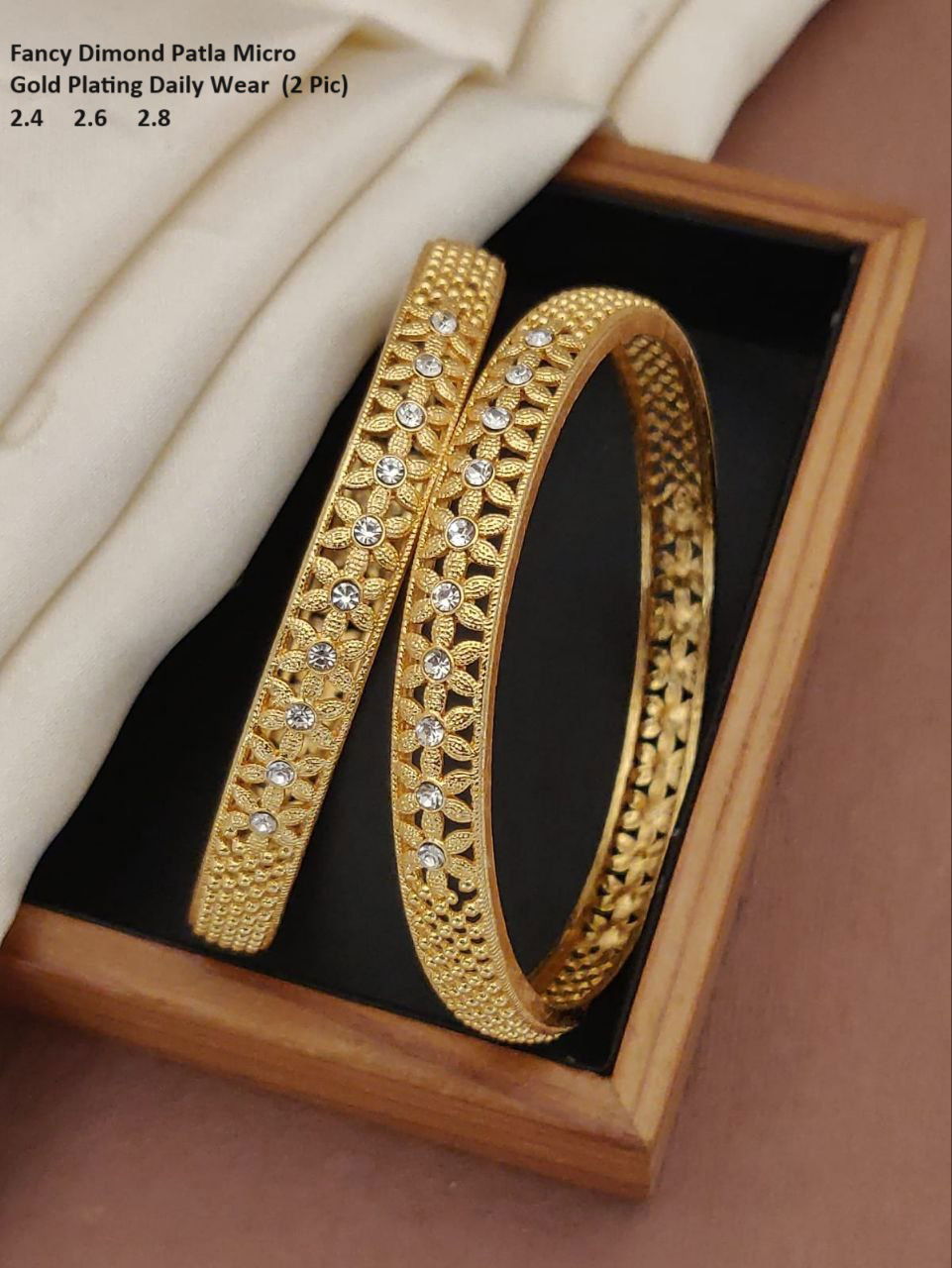Daily Wear Brass Gold Plating Kadli 
